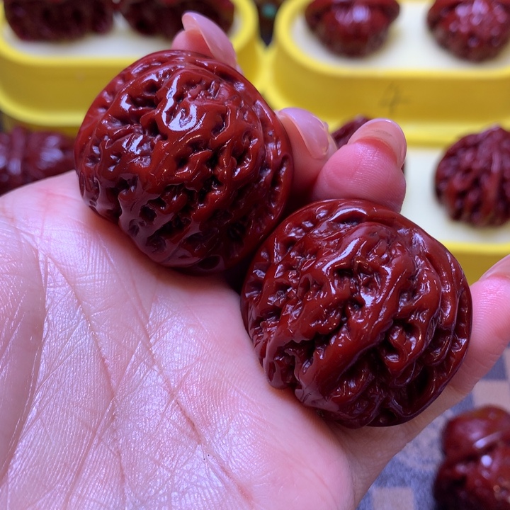 文玩核桃吊坠粗筋38