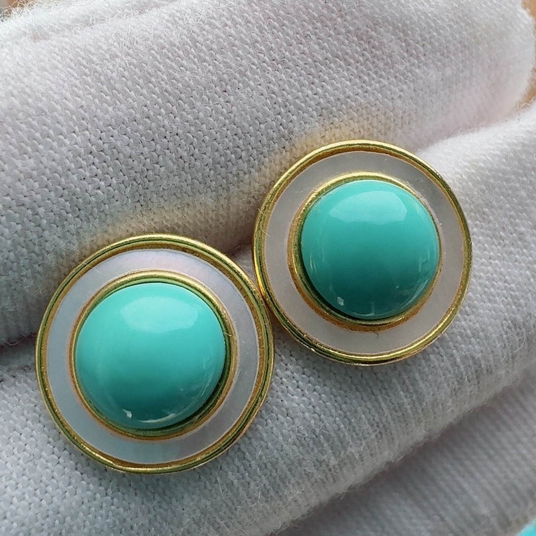 绿松石未镶嵌耳饰