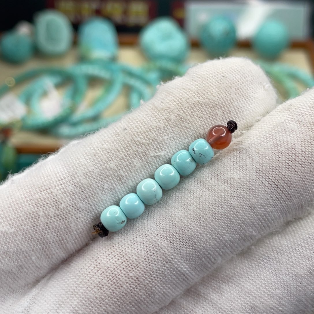 南红玛瑙未镶嵌颈饰