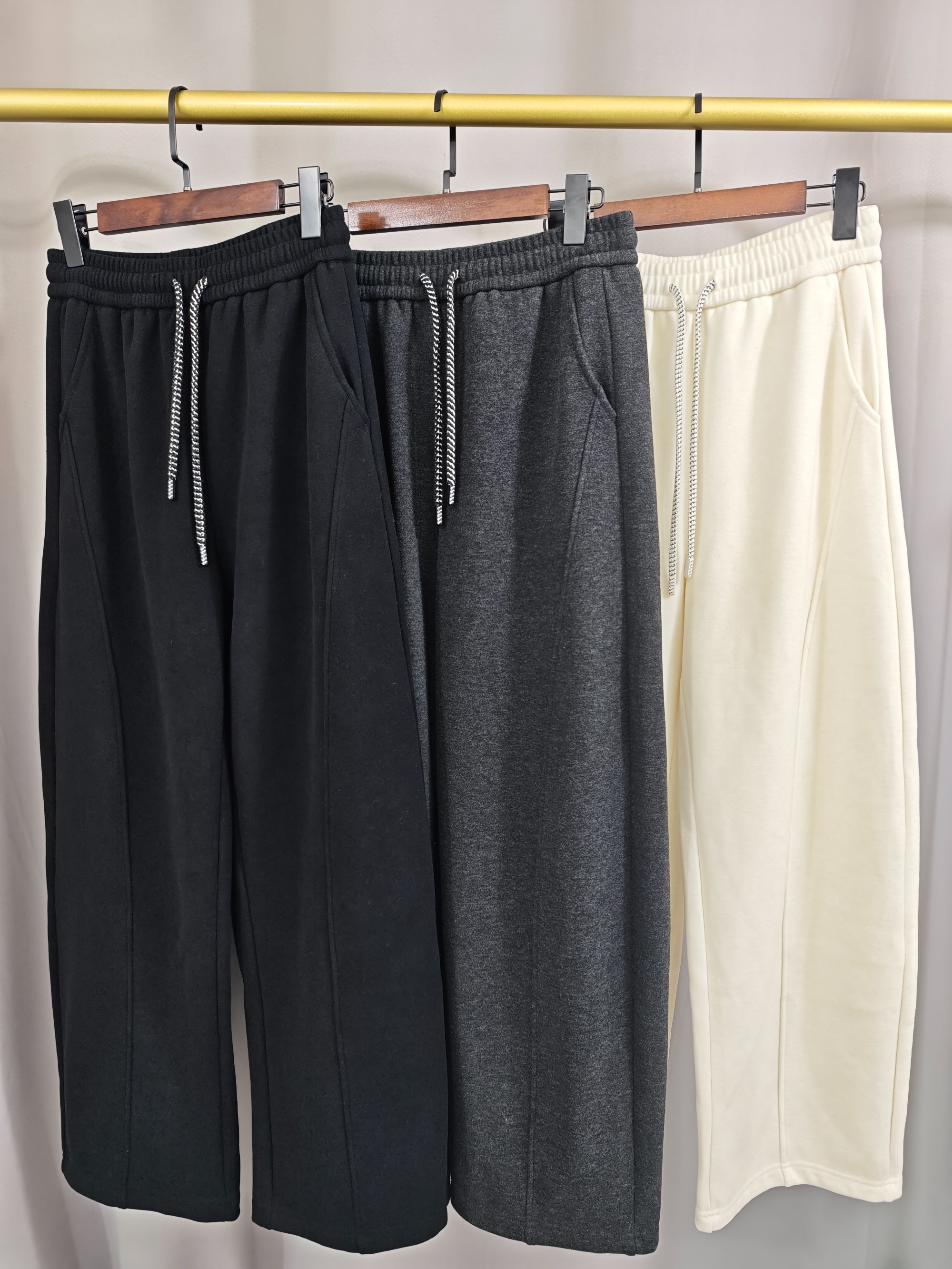 2025秋冬加绒微弹休闲弯刀裤宽松显瘦