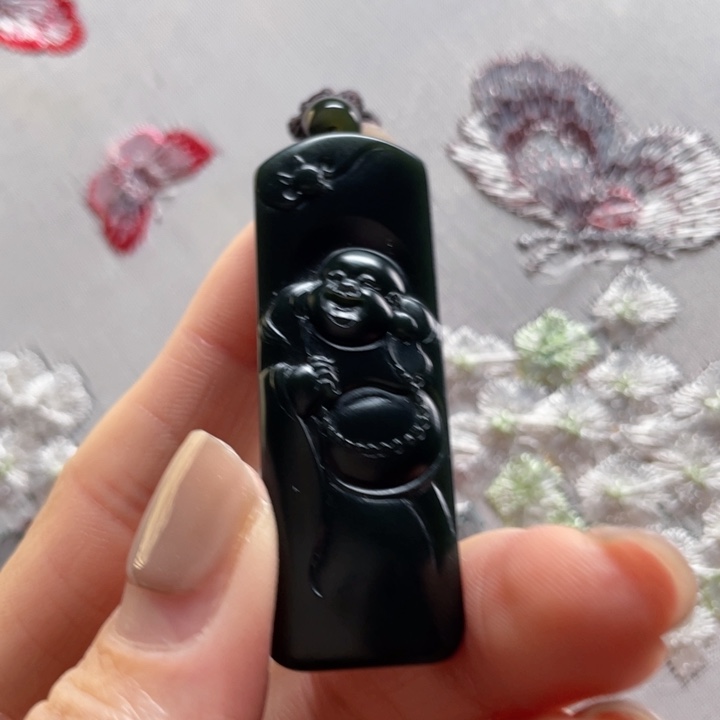 和田玉吊坠(不含链)未镶嵌黑青