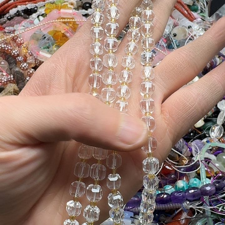 玛瑙/玉髓未镶嵌珠宝半成品一条7mm白水晶切面方糖