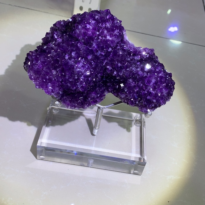 未镶嵌水晶大型摆件（非配饰）