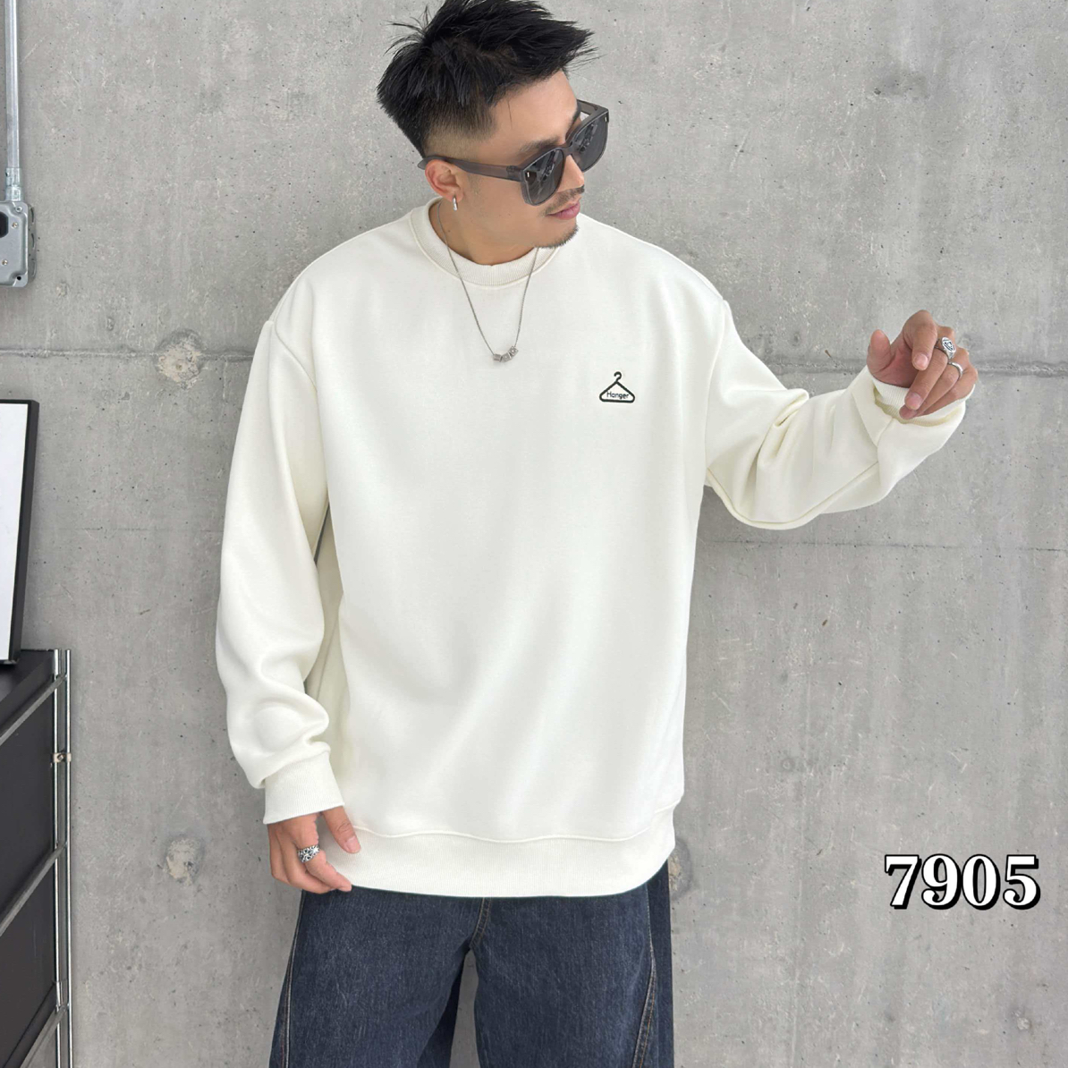 7905时尚卫衣套头字母秋冬圆领百搭男款