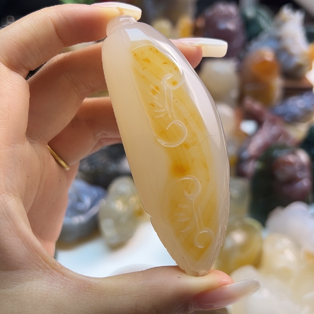 玛瑙/玉髓未镶嵌颈饰