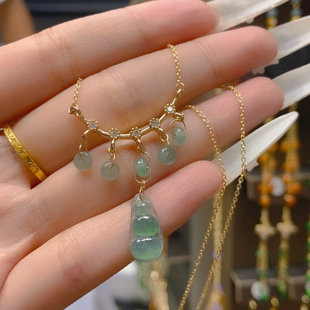 翡翠合金耳饰翡翠