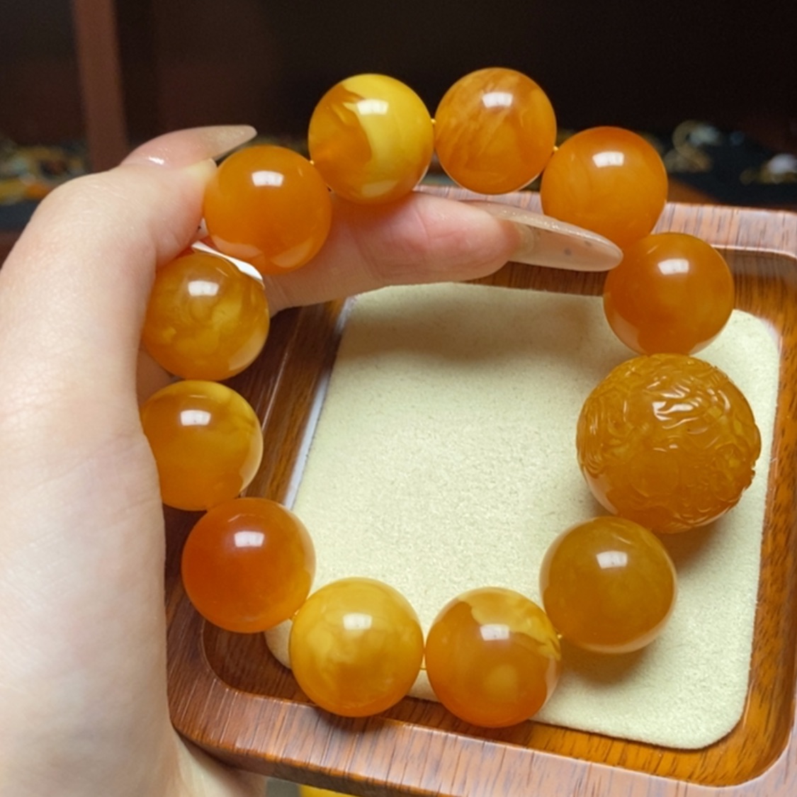 【闪购商品】蜜蜡手链未镶嵌手串