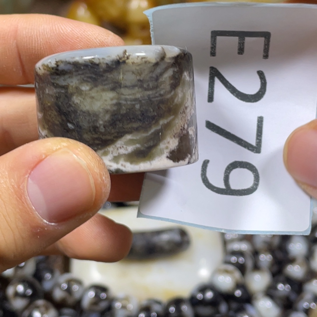 和田玉吊坠(不含链)未镶嵌