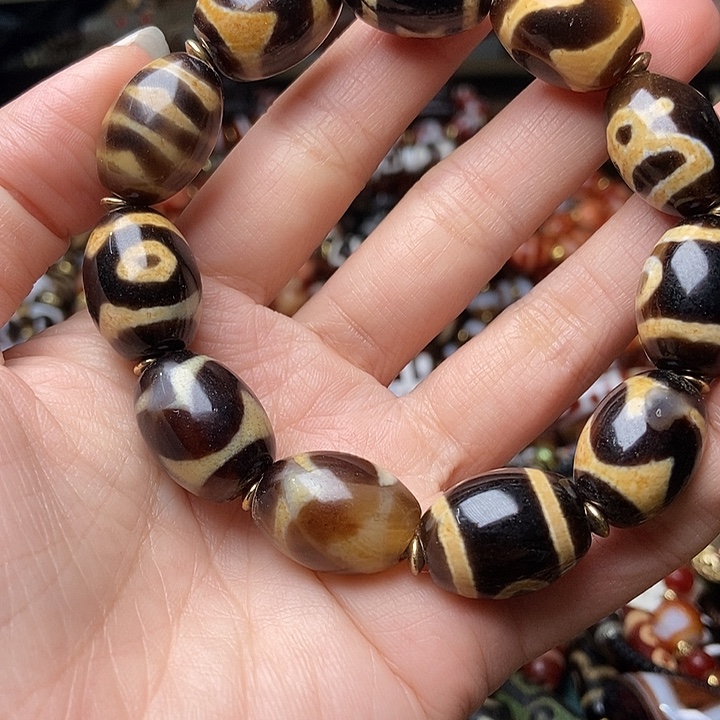 玛瑙/玉髓未镶嵌手链