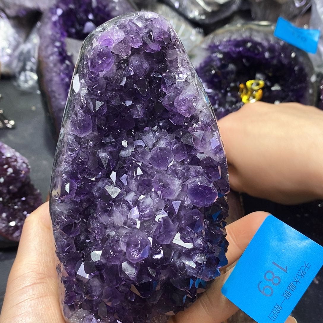 水晶大型摆件（非配饰）未镶嵌