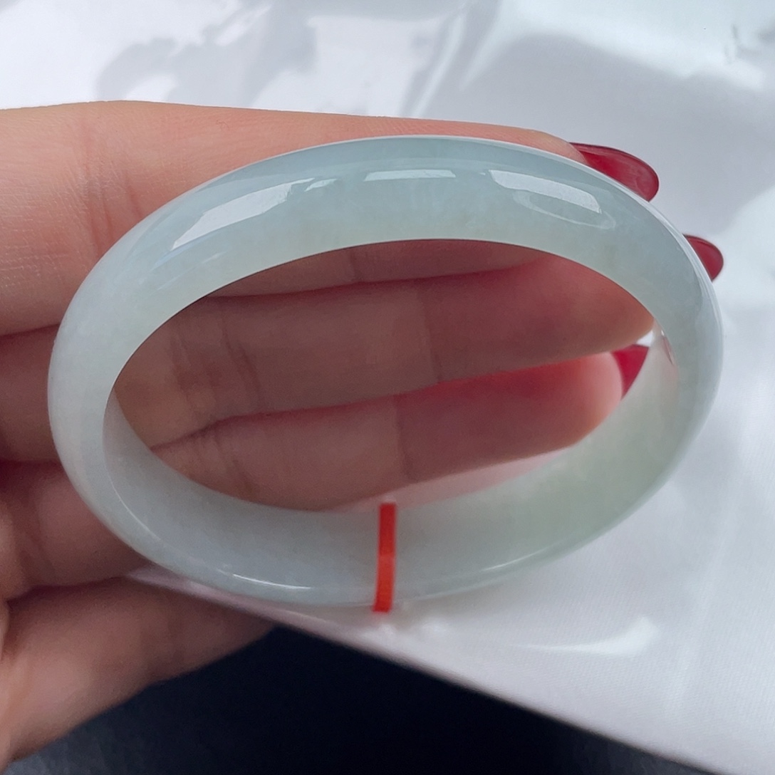 翡翠未镶嵌手镯54贵妃