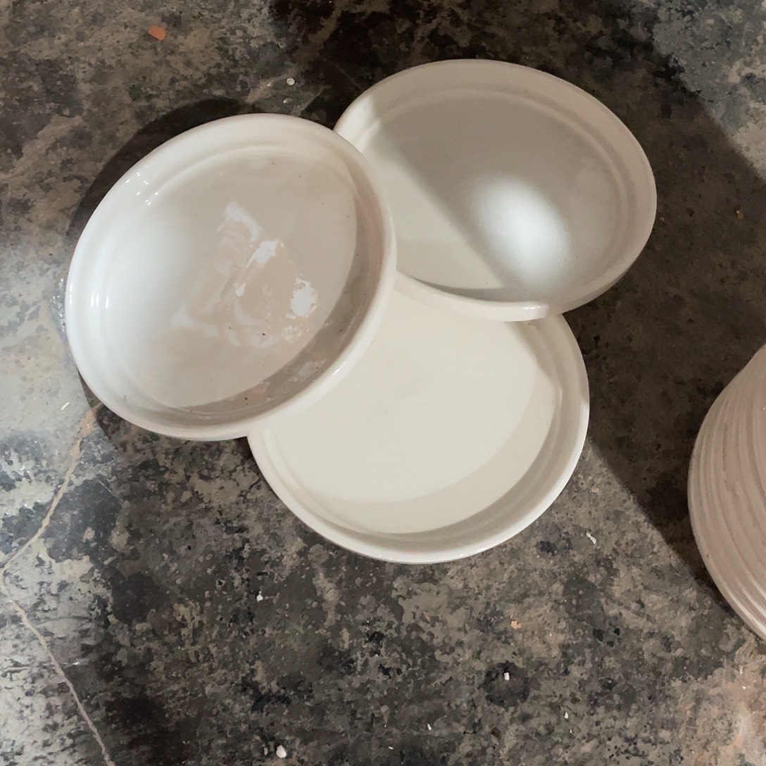 瑕疵白色托盘三个