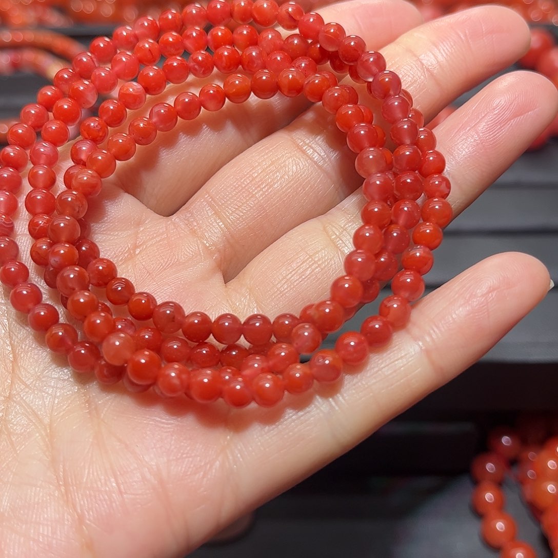 南红玛瑙手链未镶嵌