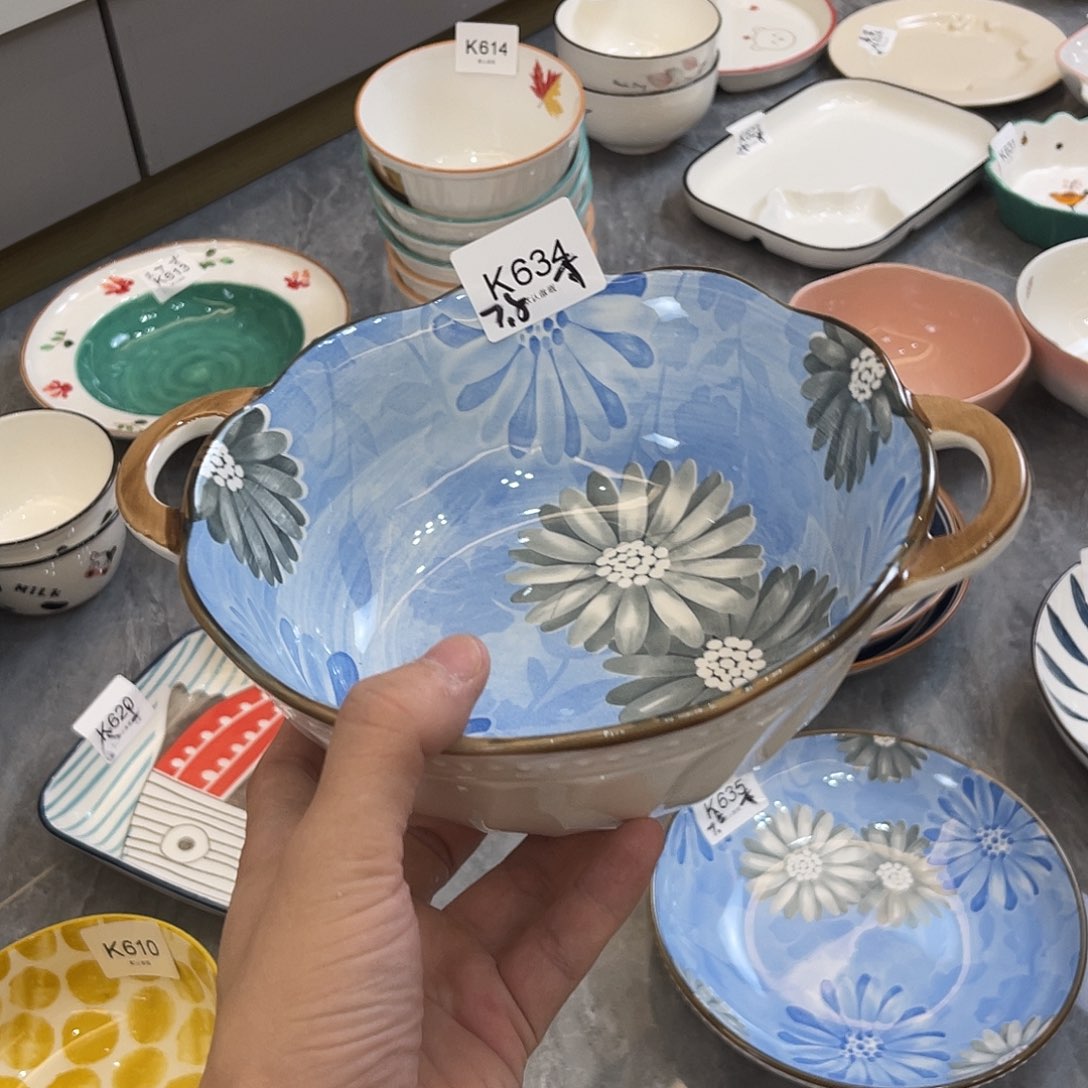 陶瓷微瑕餐具介意勿拍，满18飞！ 