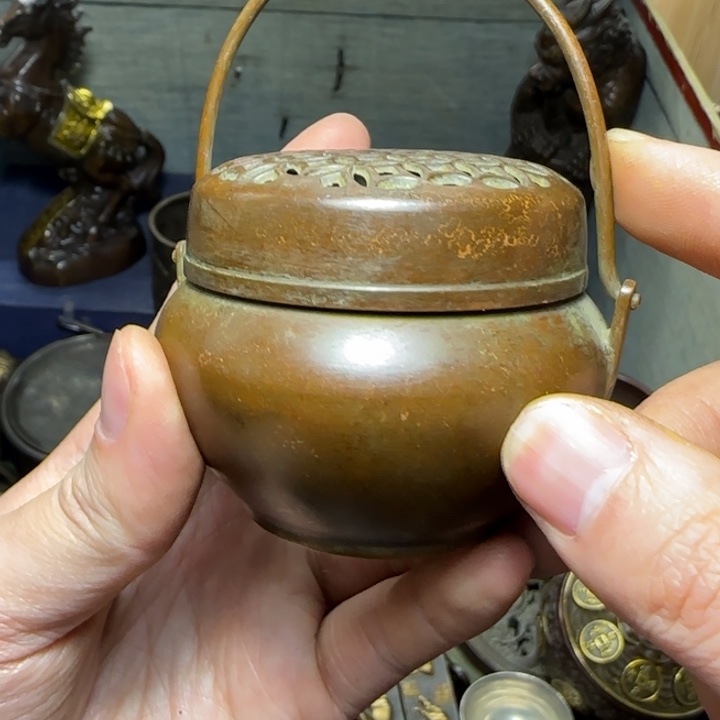 铜器把玩摆件链接