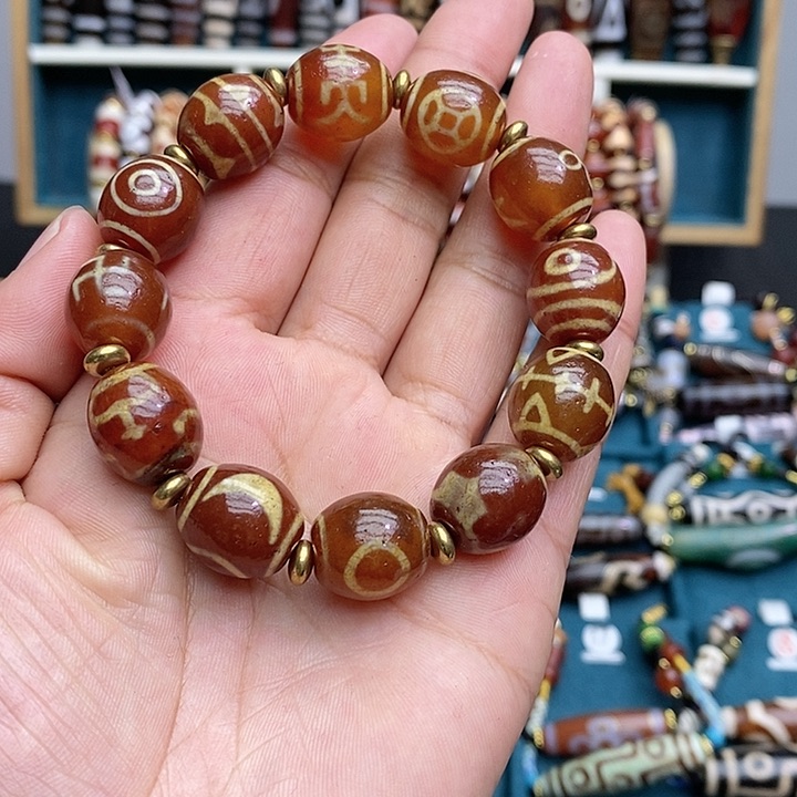 玛瑙/玉髓颈饰合金