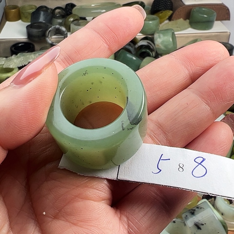 【闪购商品】合金蛇纹石玉戒指毛*