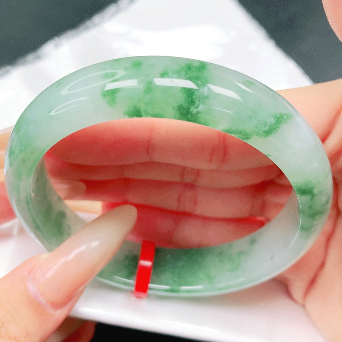 翡翠未镶嵌手镯58