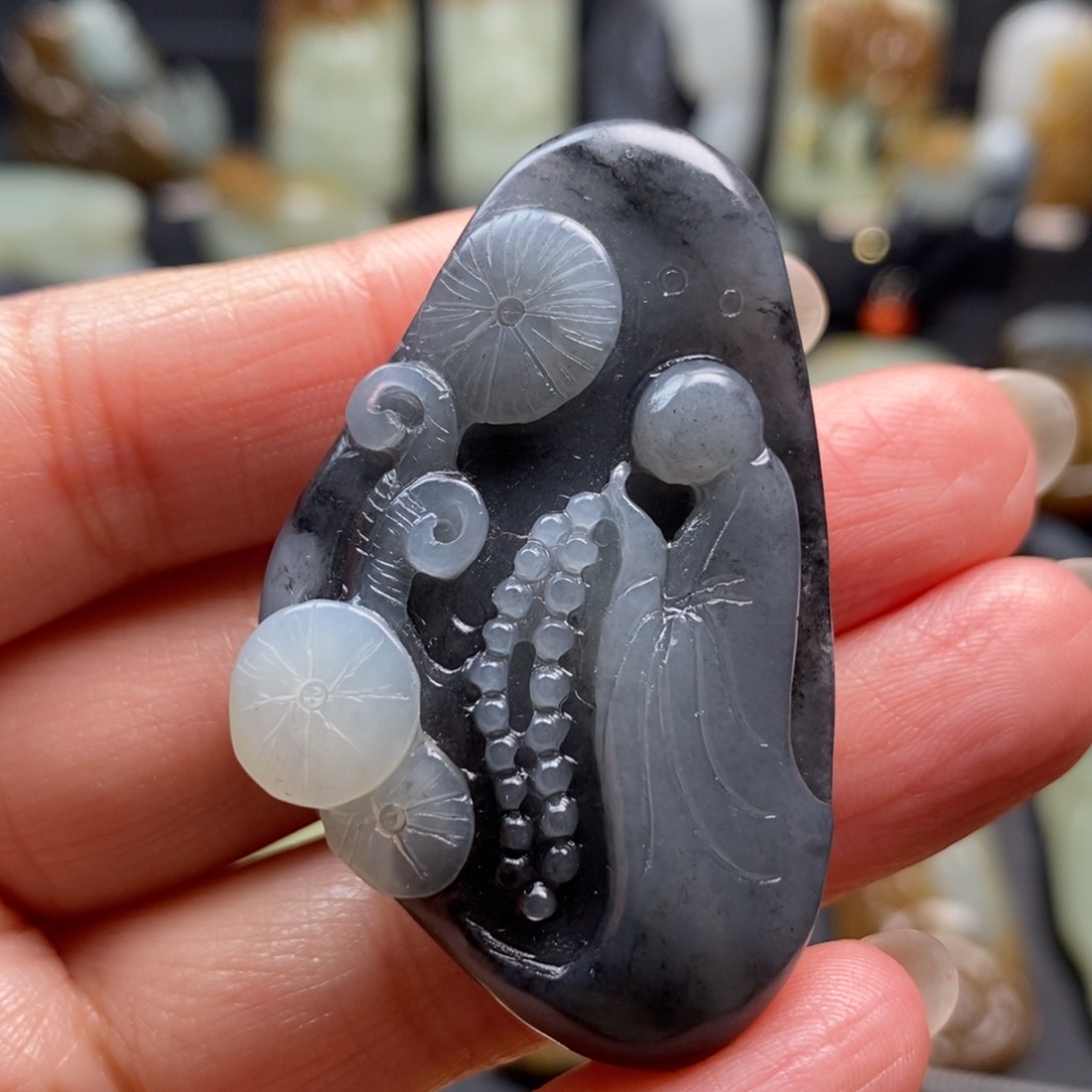 和田玉挂件未镶嵌