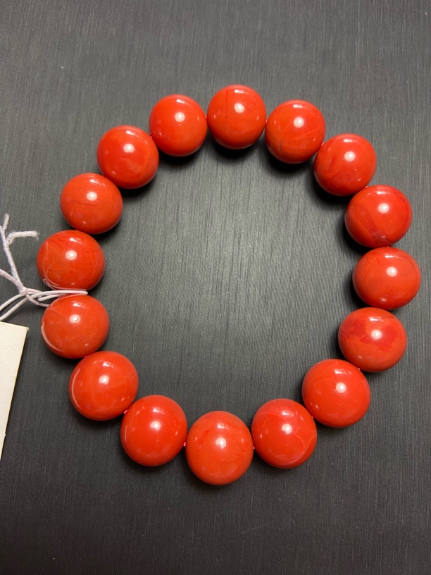 南红精美大珠手串