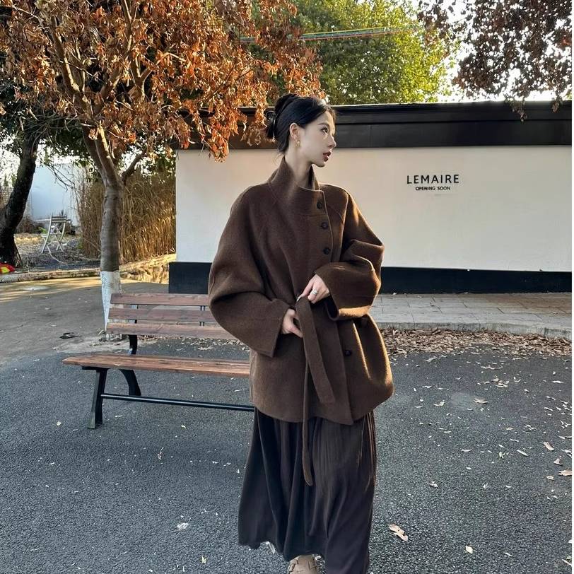 2025秋冬新款立领羊毛羊绒双面呢短款大衣设计感外套女腰带款大衣