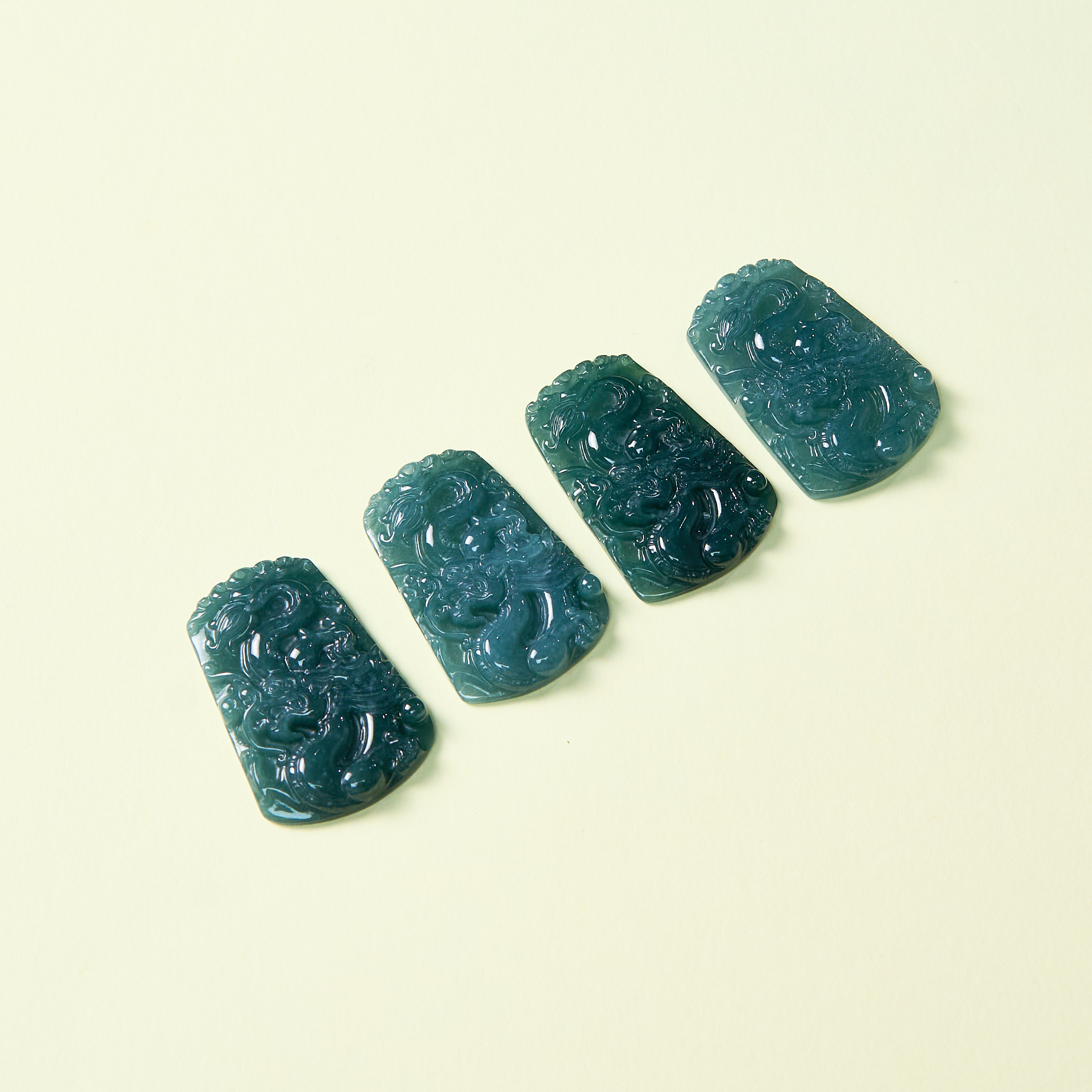 菲菲珠宝好*翡翠吊坠-龙牌约38*25mm/多样性发一