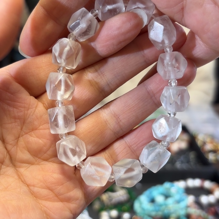 颈饰未镶嵌水晶水晶