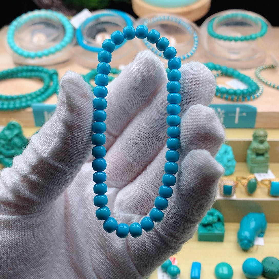 绿松石未镶嵌颈饰