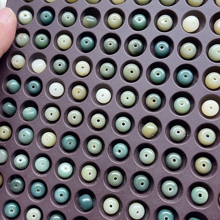 白玉菩提吊坠瑕疵9-7青提墩100颗卡灯牌宠100