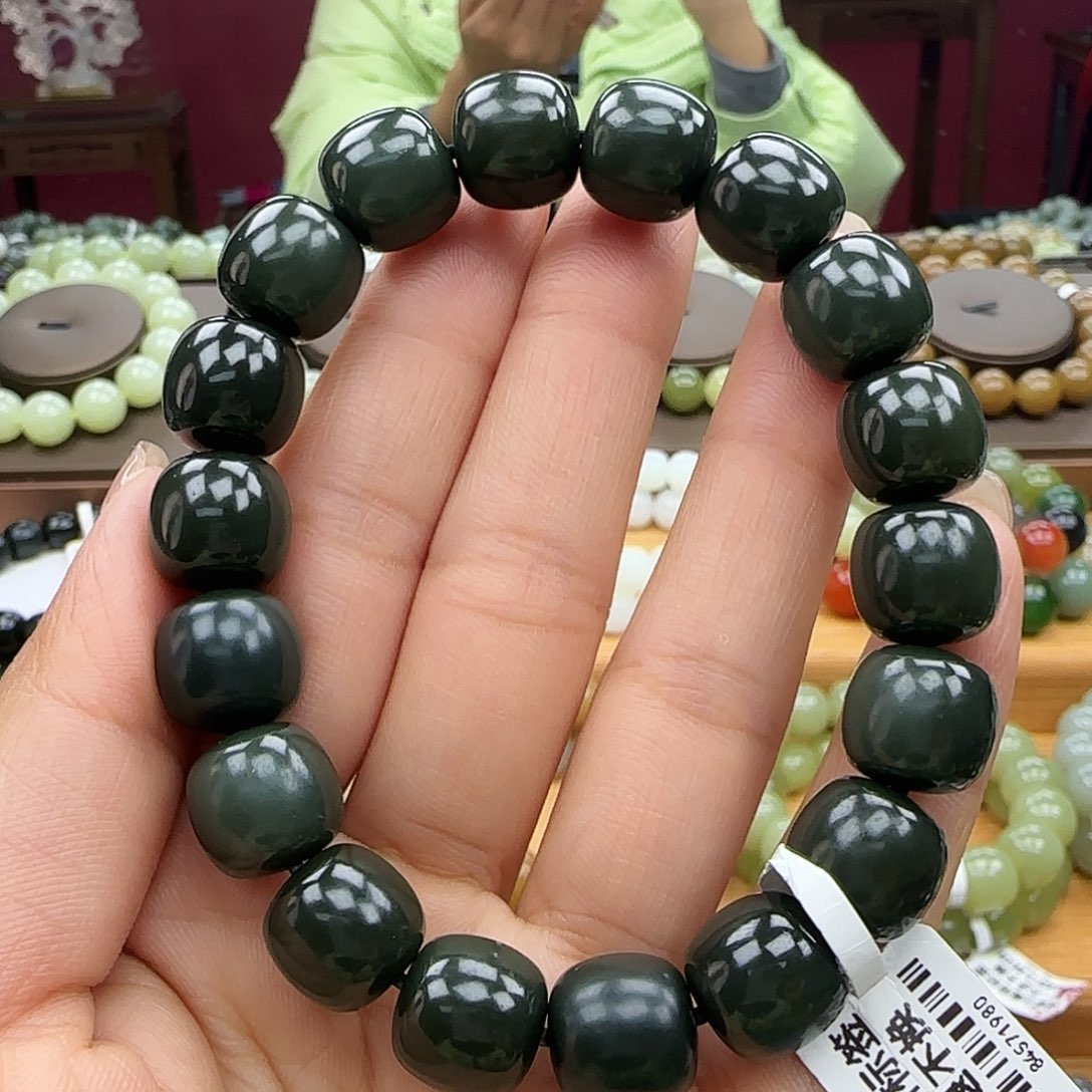 和田玉未镶嵌手链