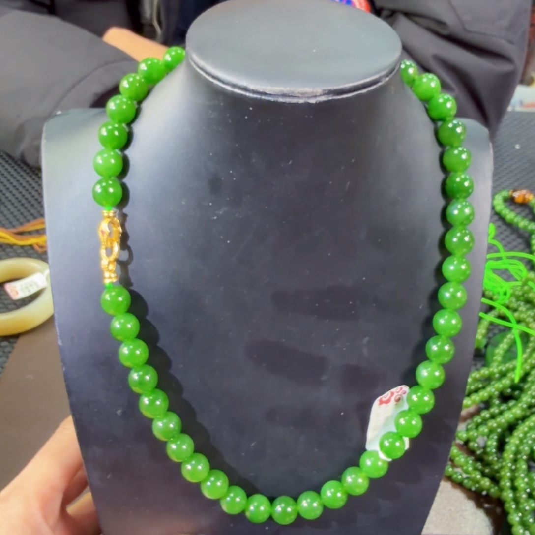 和田玉（碧玉）未镶嵌颈饰卡10