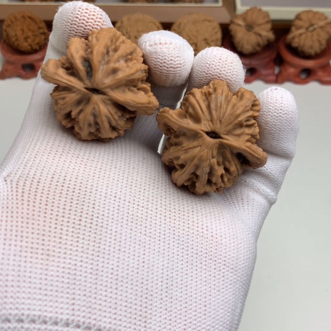 把件文玩核桃虎头