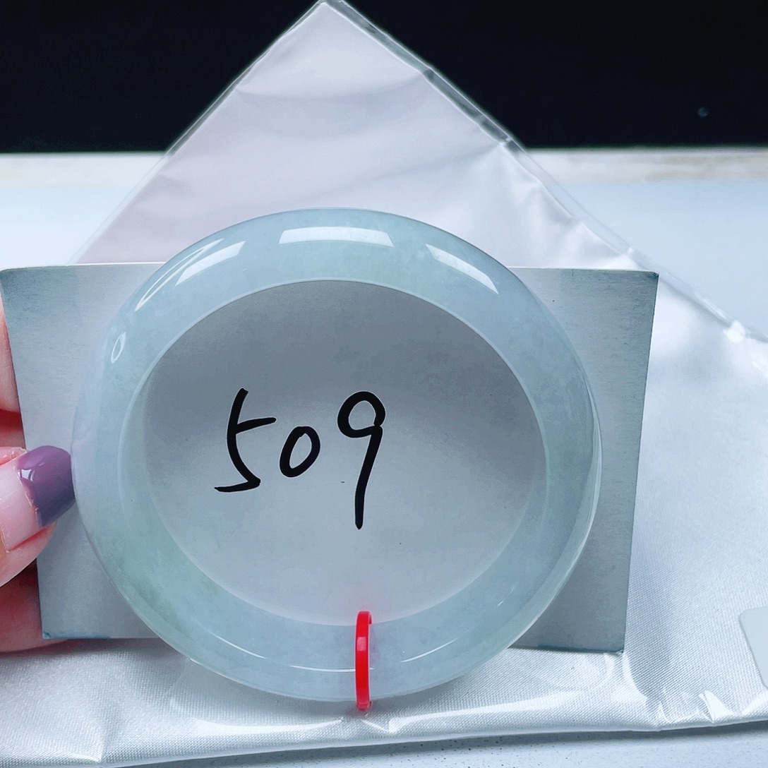 翡翠未镶嵌手镯缅甸翡翠57