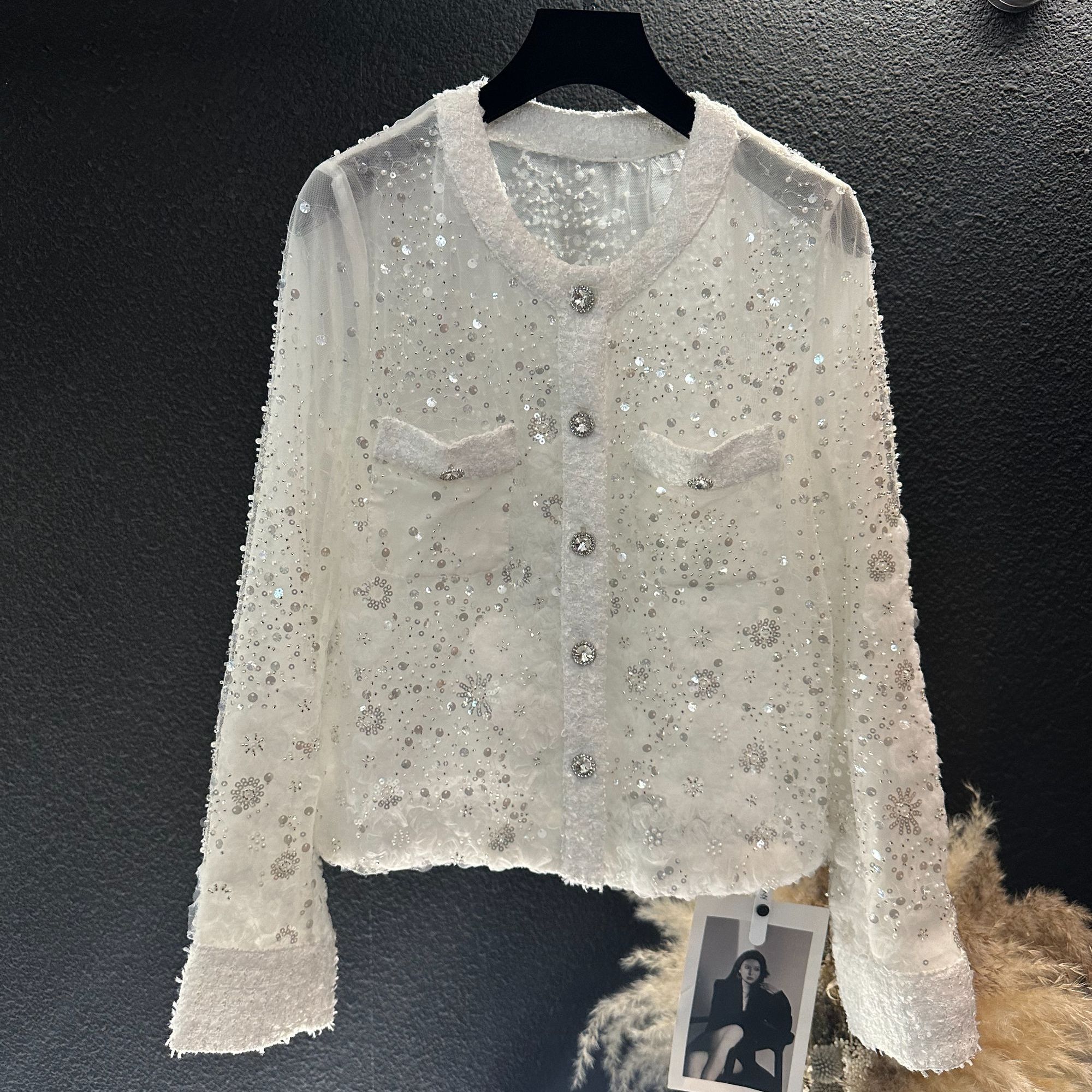 《高端定制》刺绣面料钻扣高贵精致外套