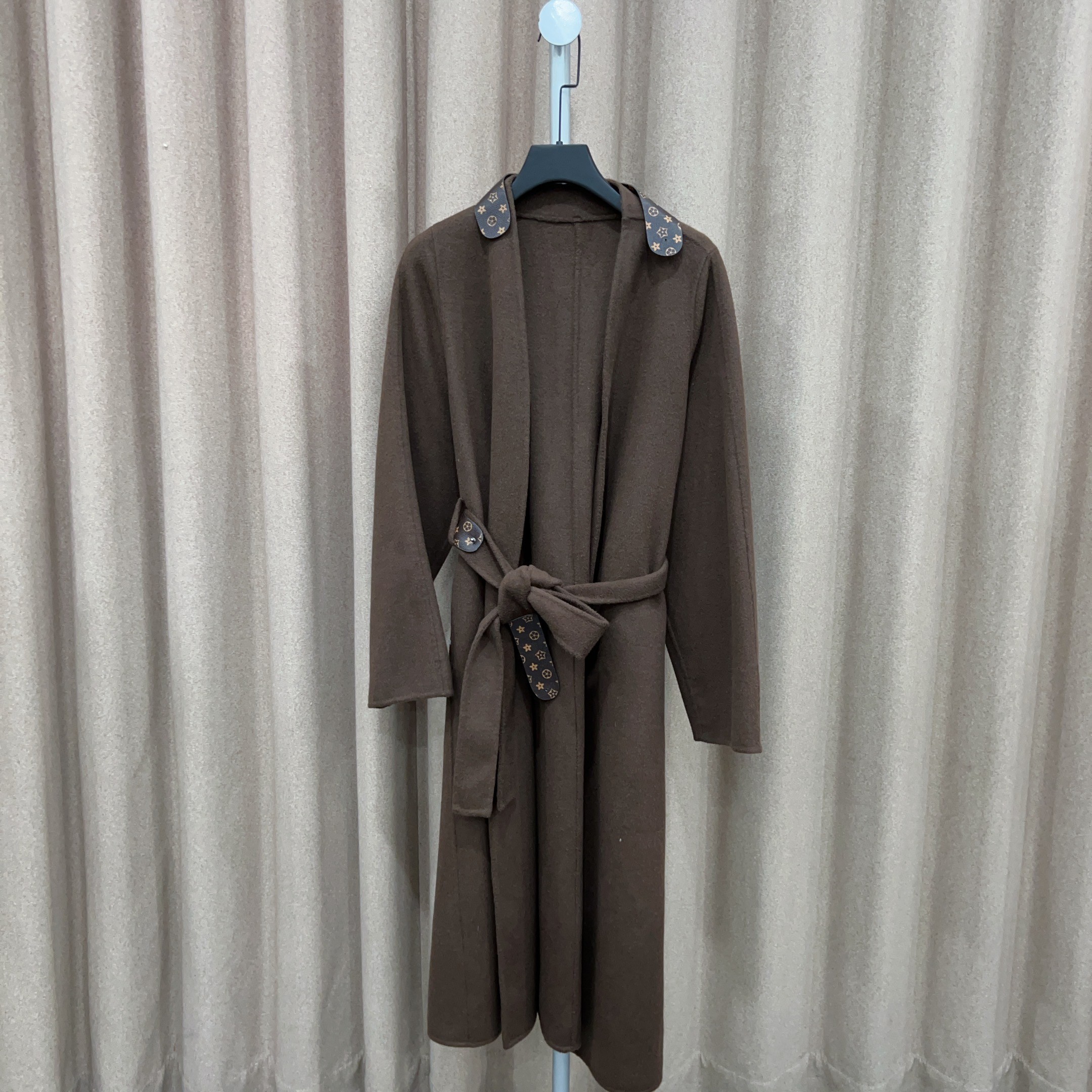 时尚百搭羊毛大衣t002