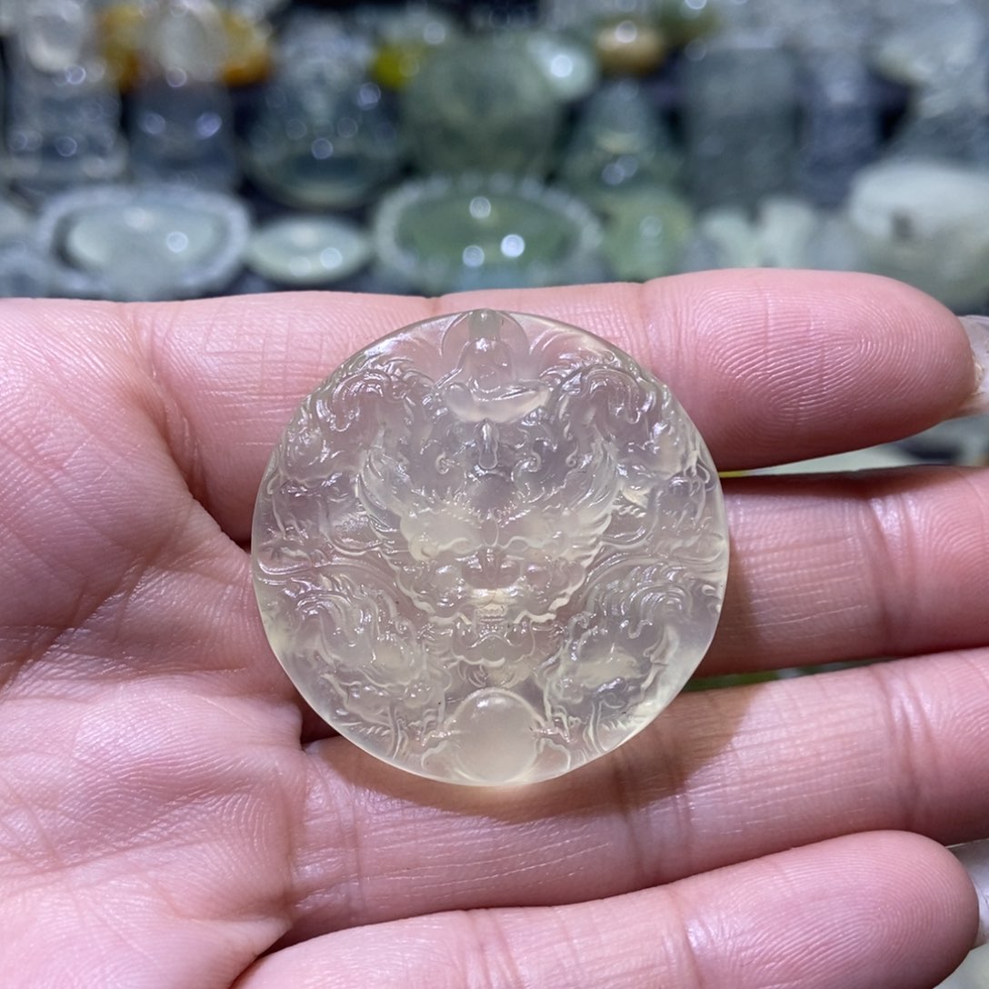 岫玉吊坠未镶嵌吊坠