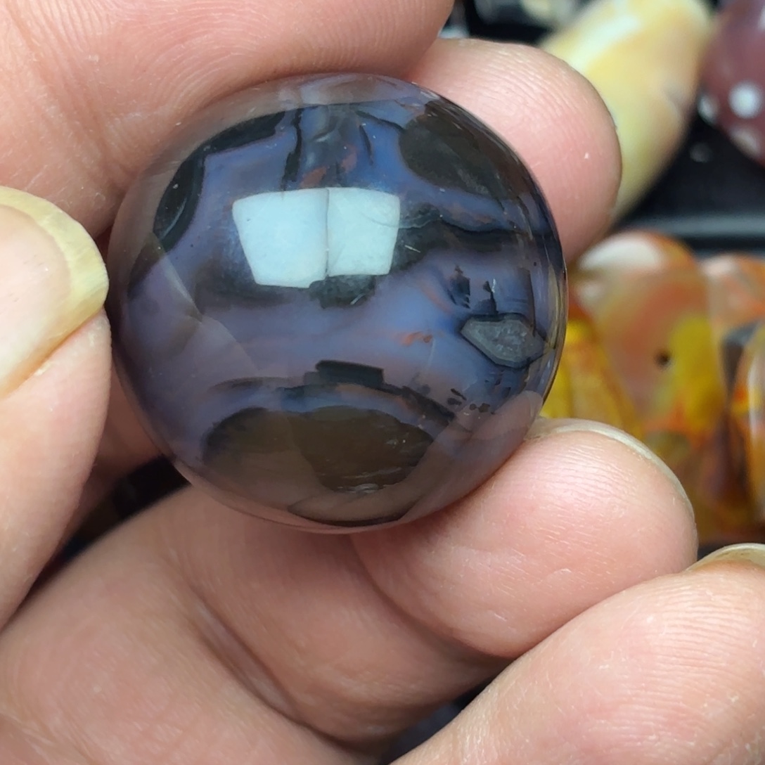 王***聪玛瑙/玉髓未镶嵌玛瑙