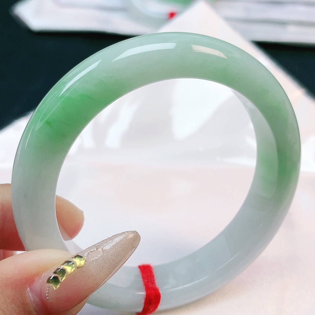 未镶嵌手镯翡翠2786