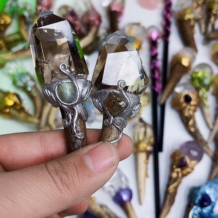 N***g摆件紫晶未镶嵌水晶