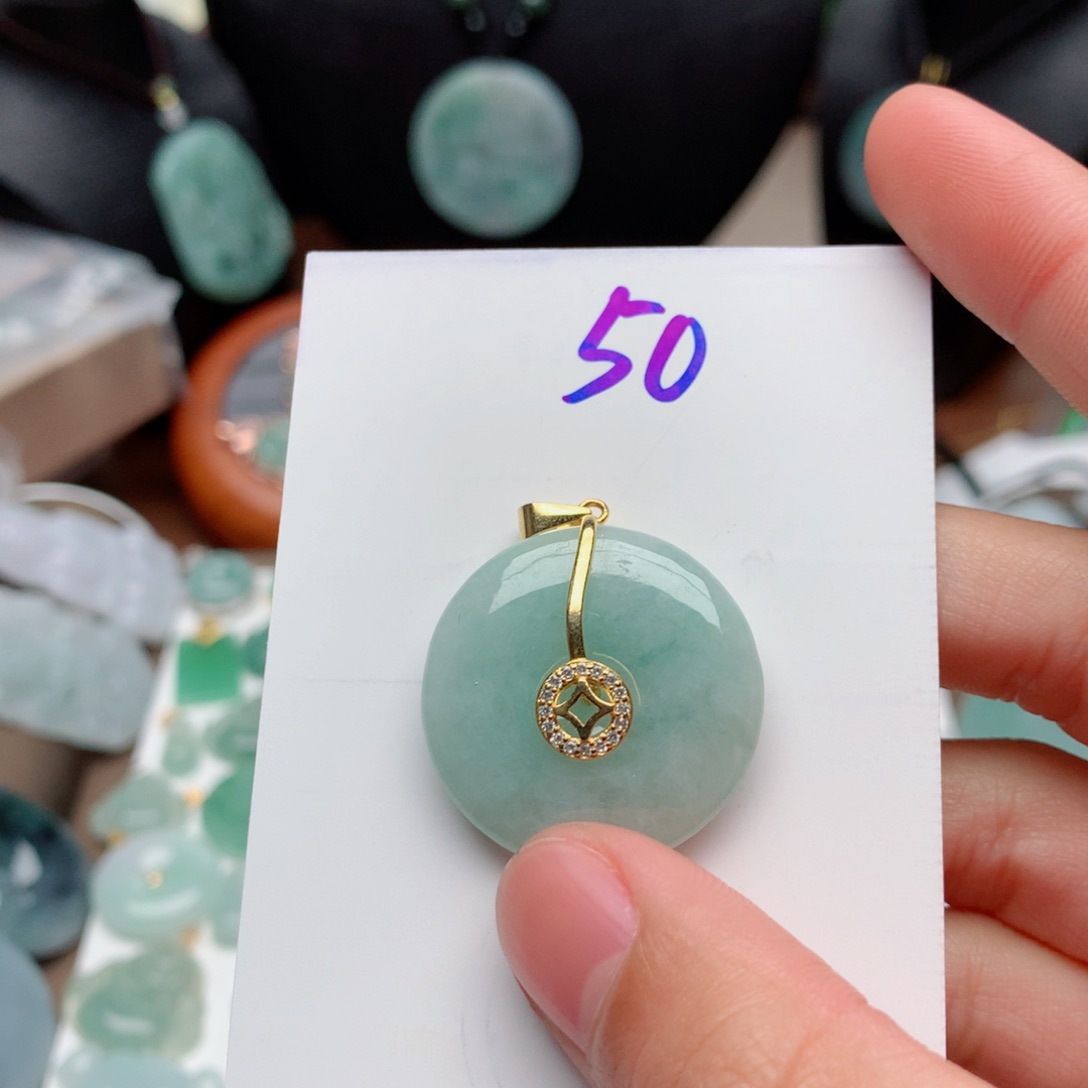 翡翠颈饰银S925镀金镶嵌吊坠