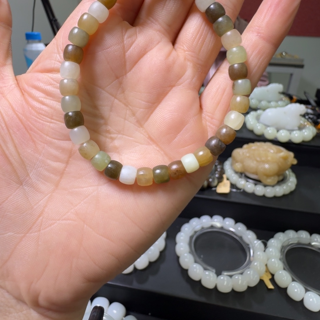 和田玉手串未镶嵌