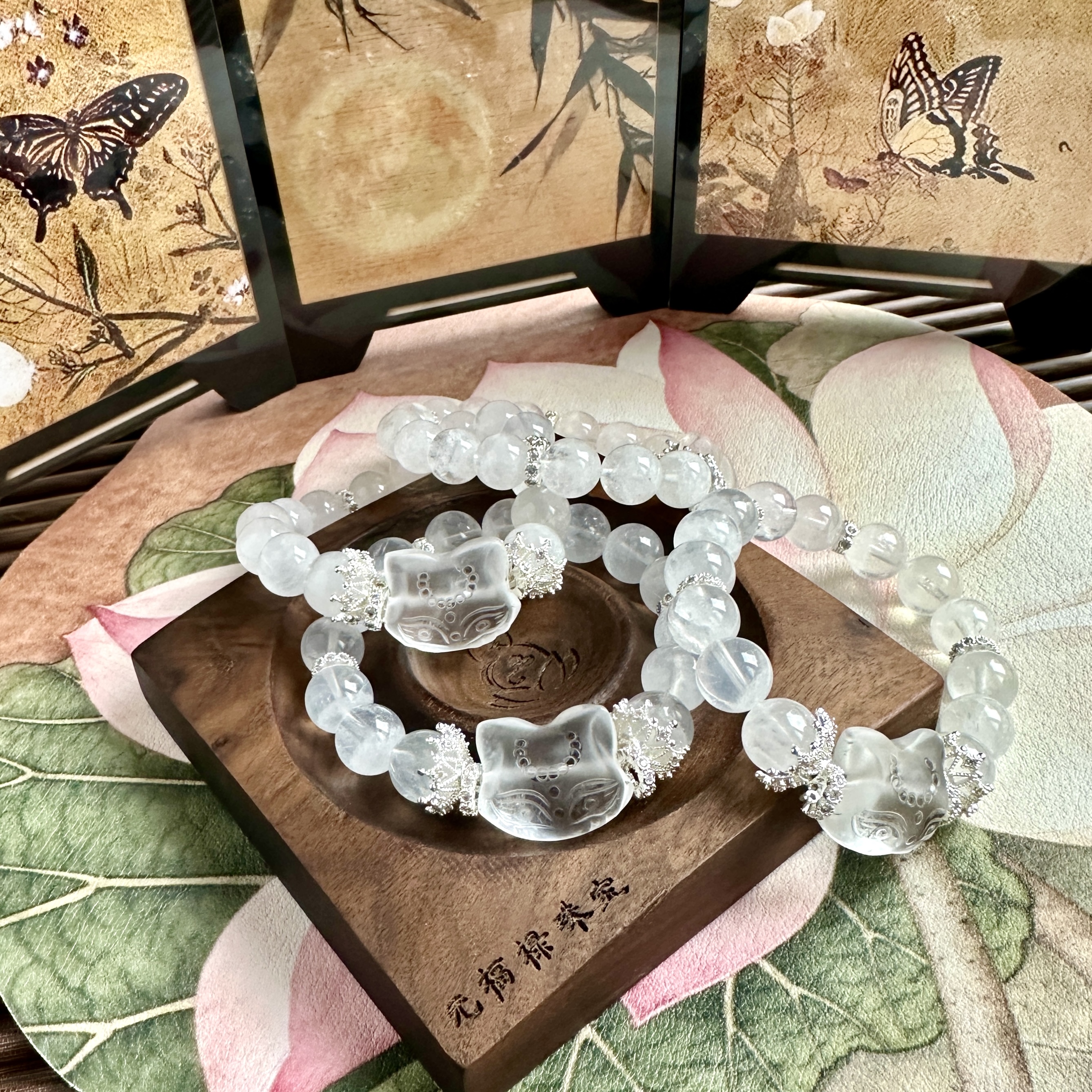 非金属布艺手链 【元福禄】幽灵白狐串珠手链多样性发其一