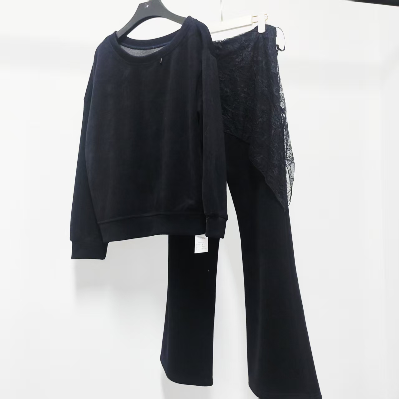 LEDS 62208 休闲风设计师上衣时尚套装通勤风秋季百搭圆领春