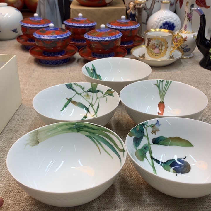 金瓷阁家的美丽瓷器