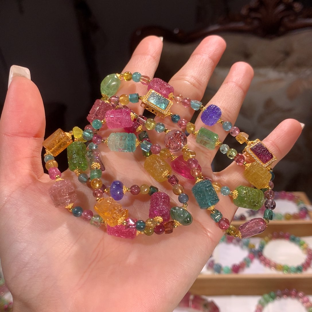 碧玺多样性发货一件未镶嵌