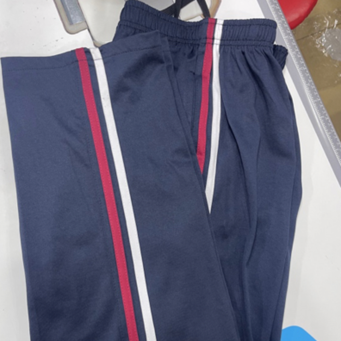 夏季薄裤校服裤红色条加白色条运动裤青州校服
