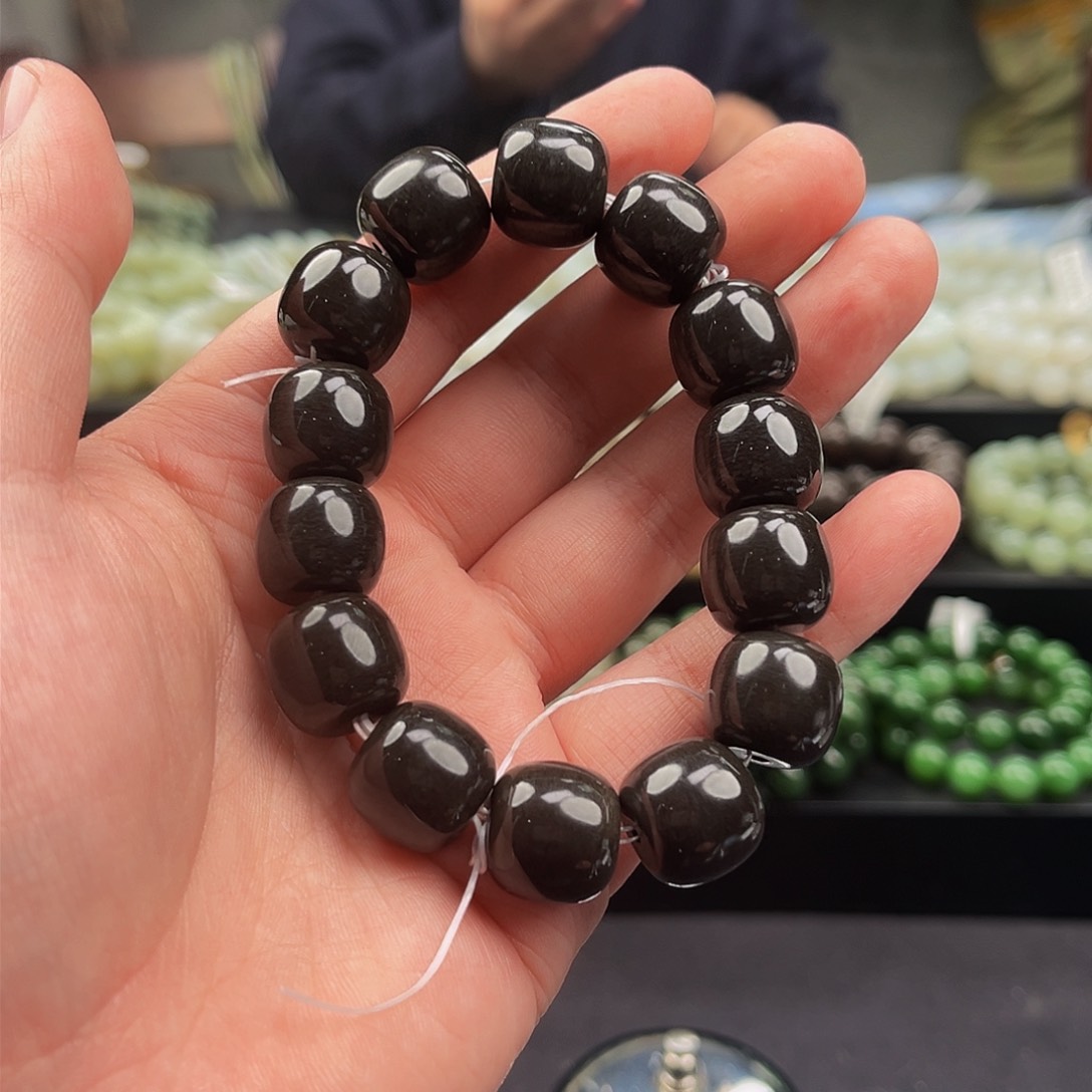 和田玉手串未镶嵌