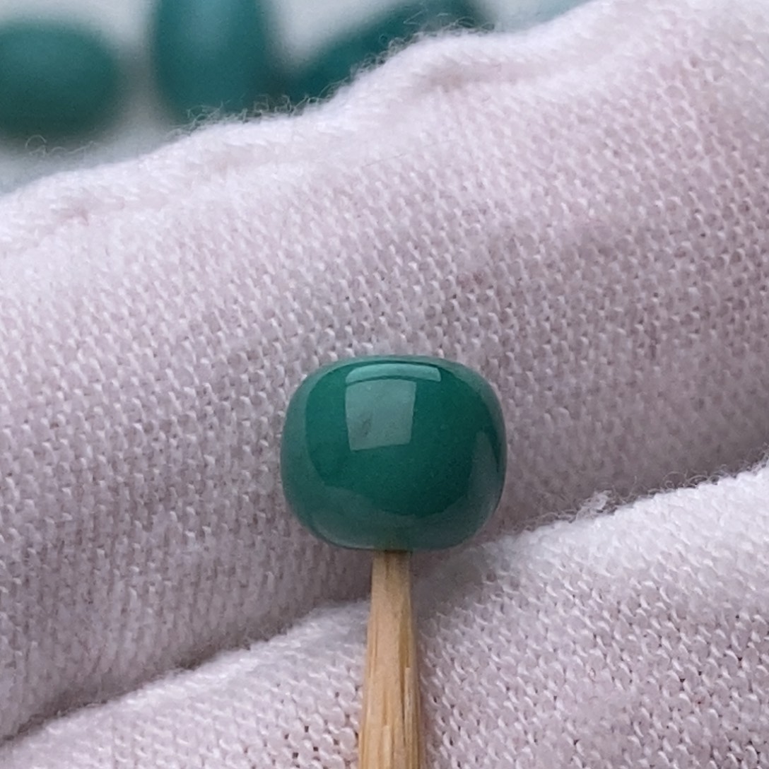 绿松石绿松石未镶嵌