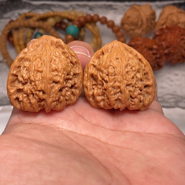 文玩核桃把件?*南疆石