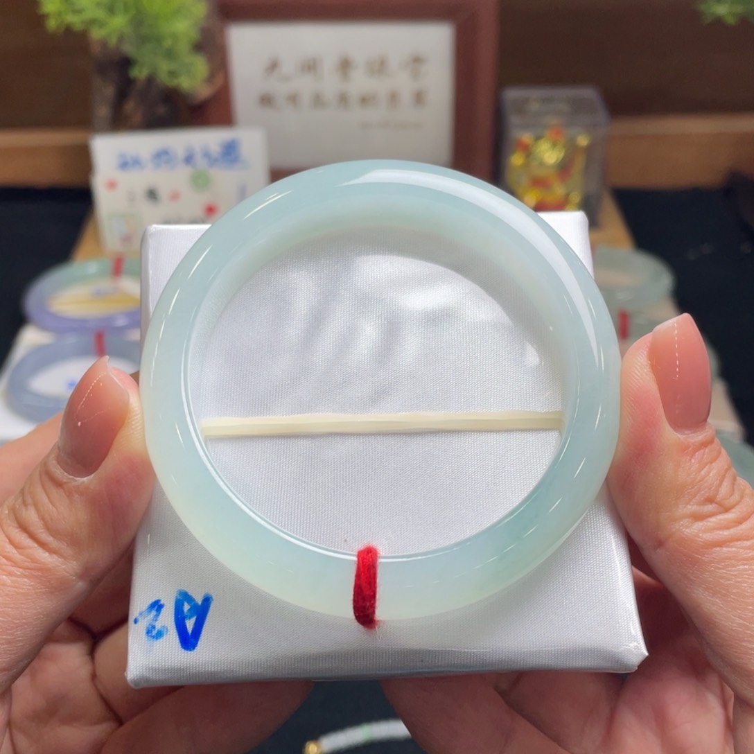 翡翠手镯未镶嵌翡翠58正圈